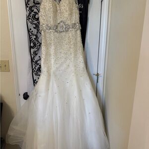 Beaded Mermaid Wedding Dress- No Size Tag, Needs Cleaning- Stunning Detail